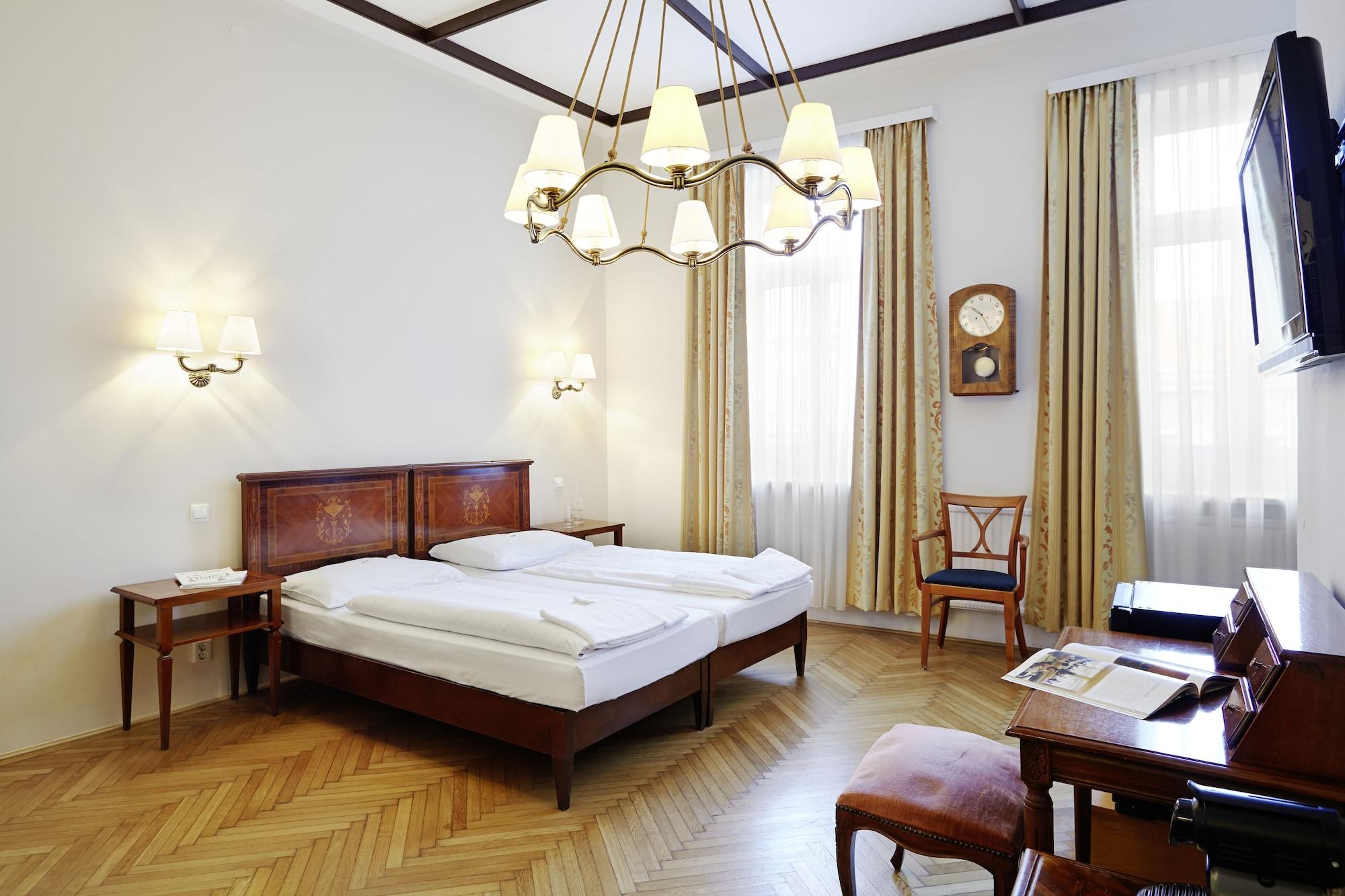 Hotel Boutique Donauwalzer 3*